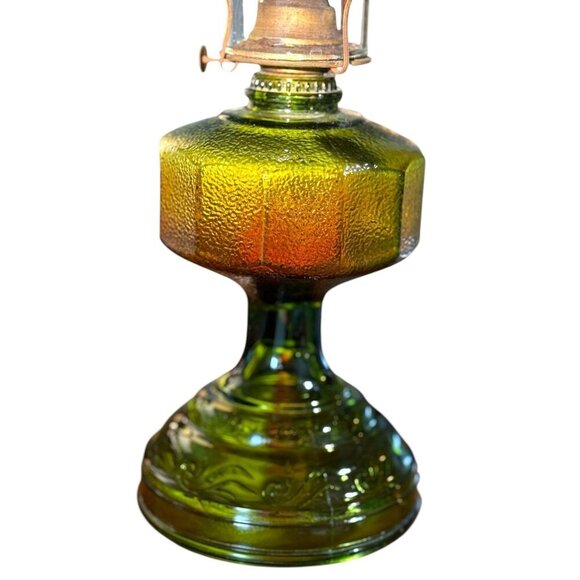 Vintage Green Glass Oil Lamp with Chimney 1900-1940 Reproduction - Picture 2 of 3
